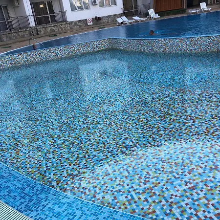 Bela-alex Apartament Rawda